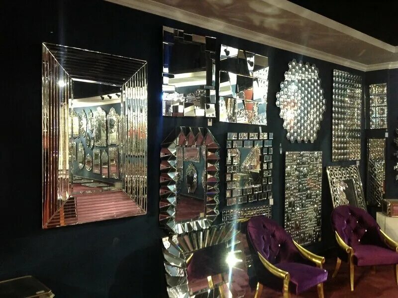 Магазин зеркал. Магазин зеркал. Зеркальная фабрика нагорная 17. Много зеркал. Mirror store.