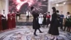 Артур гонгапш абрэдж нухь. Арабо испирян. Азамат пхешхов. Нахушев второе попурри. Рустам нахушев артур гонгапш.