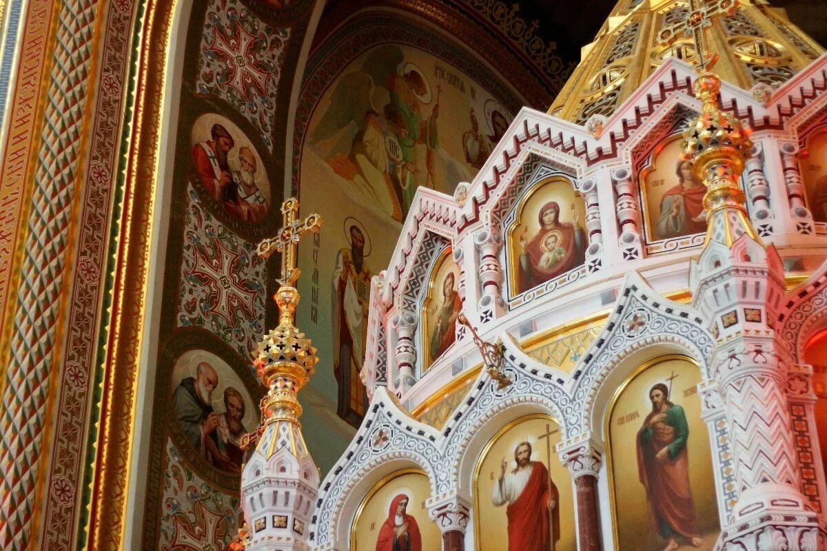 Храм христа спасителя внутри алтарь. Храм христа спасителя экскурсии. Church of our saviour, copenhagen. Иконостас храма христа спасителя в москве. Танцы в церкви.