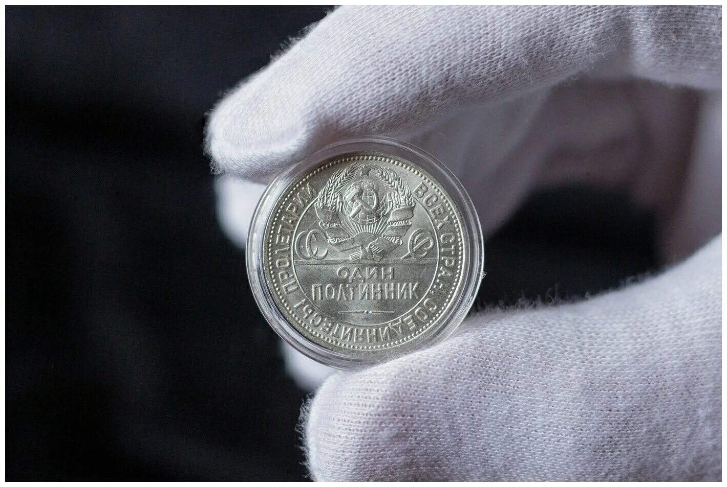 самая большая золотая монета австралия. золотая монета канадский кленовый лист. монеты из разных стран. серебряная копейка. золотой кленовый лист монета 100 кг.