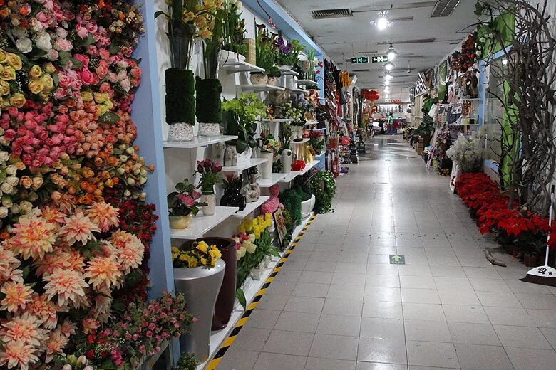 Рынок искусственных цветов. Рынок Садовод искусственные цветы. Садовод цветочный павильон. Рынок искусственных цветов в Москве.