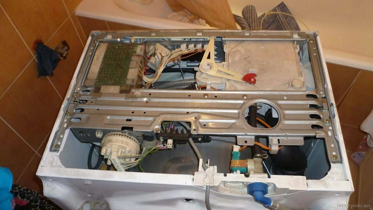 Ремонт стиральной машинки электролюкс