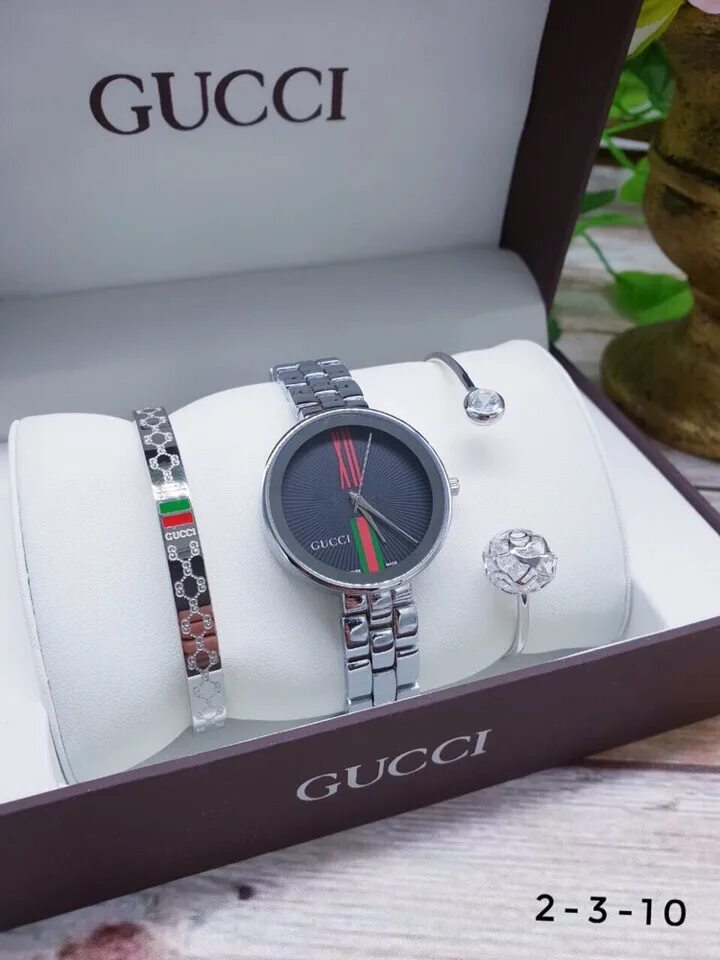 Сколько стоят гуччи оригинал. Часы гуччи женские wo 200l1. Часы Gucci женские l2032. Часы Gucci 2211m. Часы Gucci 0022809.