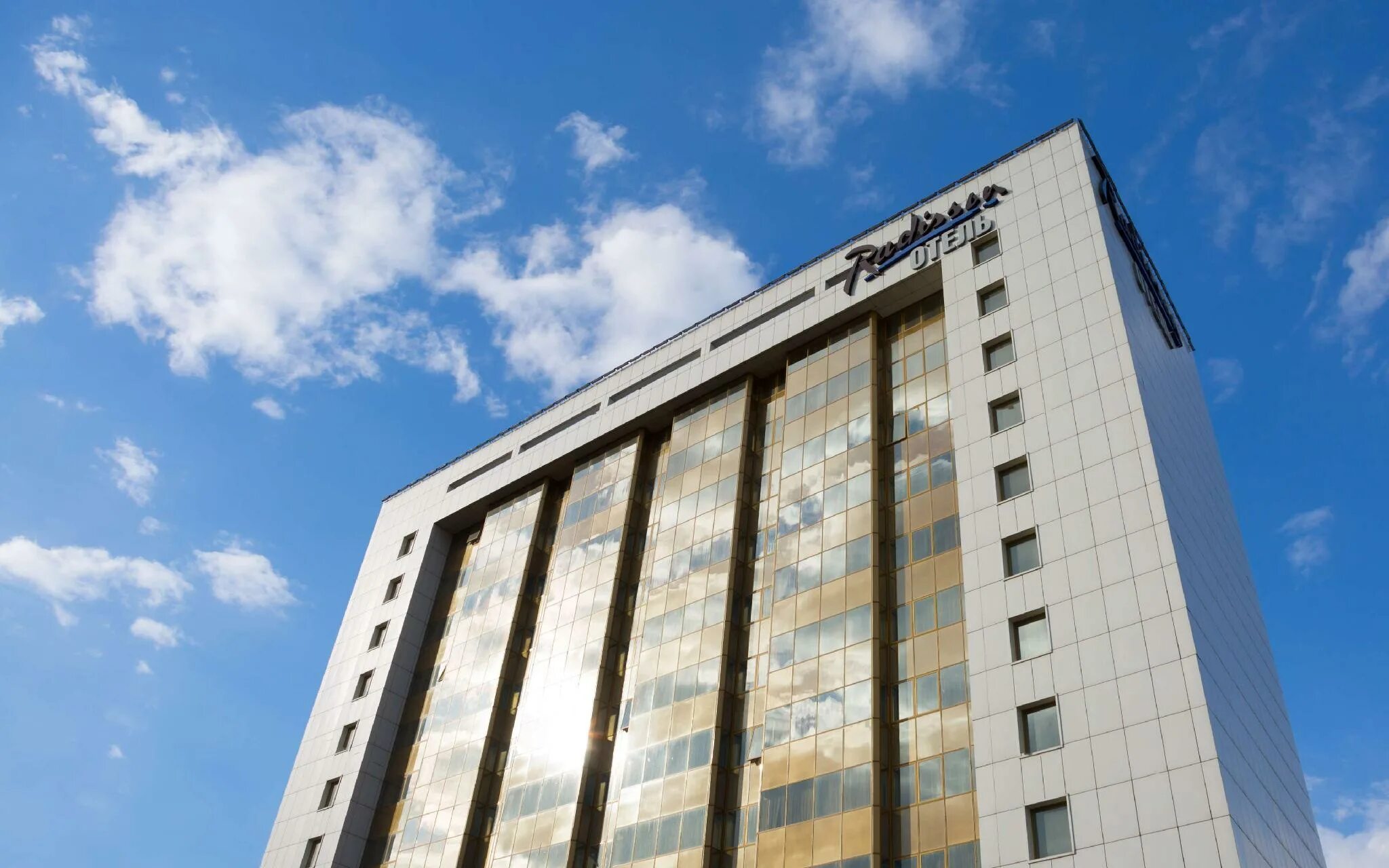 Рэдиссон блю белорусская отель москва. Рэдиссон блу белорусская москва. 3 я улица ямского поля 26а рэдиссон. Рэдиссон блю белорусская 26а. Рэдиссон 3 ямского поля.