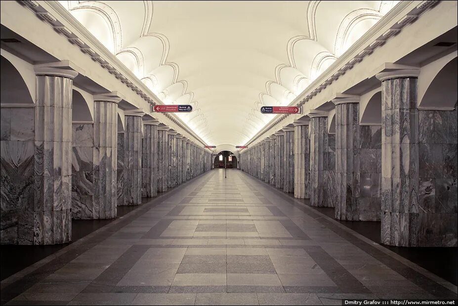 Метро балтийская вестибюль. Станция метро балтийская санкт-петербург. Станция метро балтийская. Балтийская станция метро питер. Станция метро балтийская.