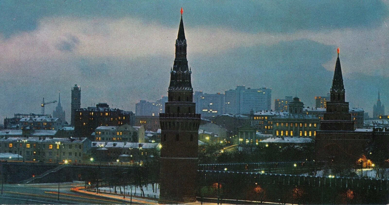 Кремлевская ссср. Московский Кремль 1992 года. Башни Кремля 1964. Московский Кремль СССР. Московский Кремль 1960.