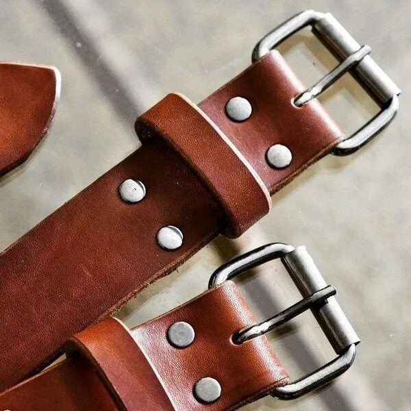 ремень из кусков кожи. изготовление ремня из кожи своими руками. изготовление ремня из кожи своими руками. тиснение на коже своими руками. поделки из ремня.