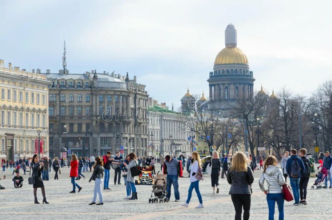 Сколько человек проживает в питере