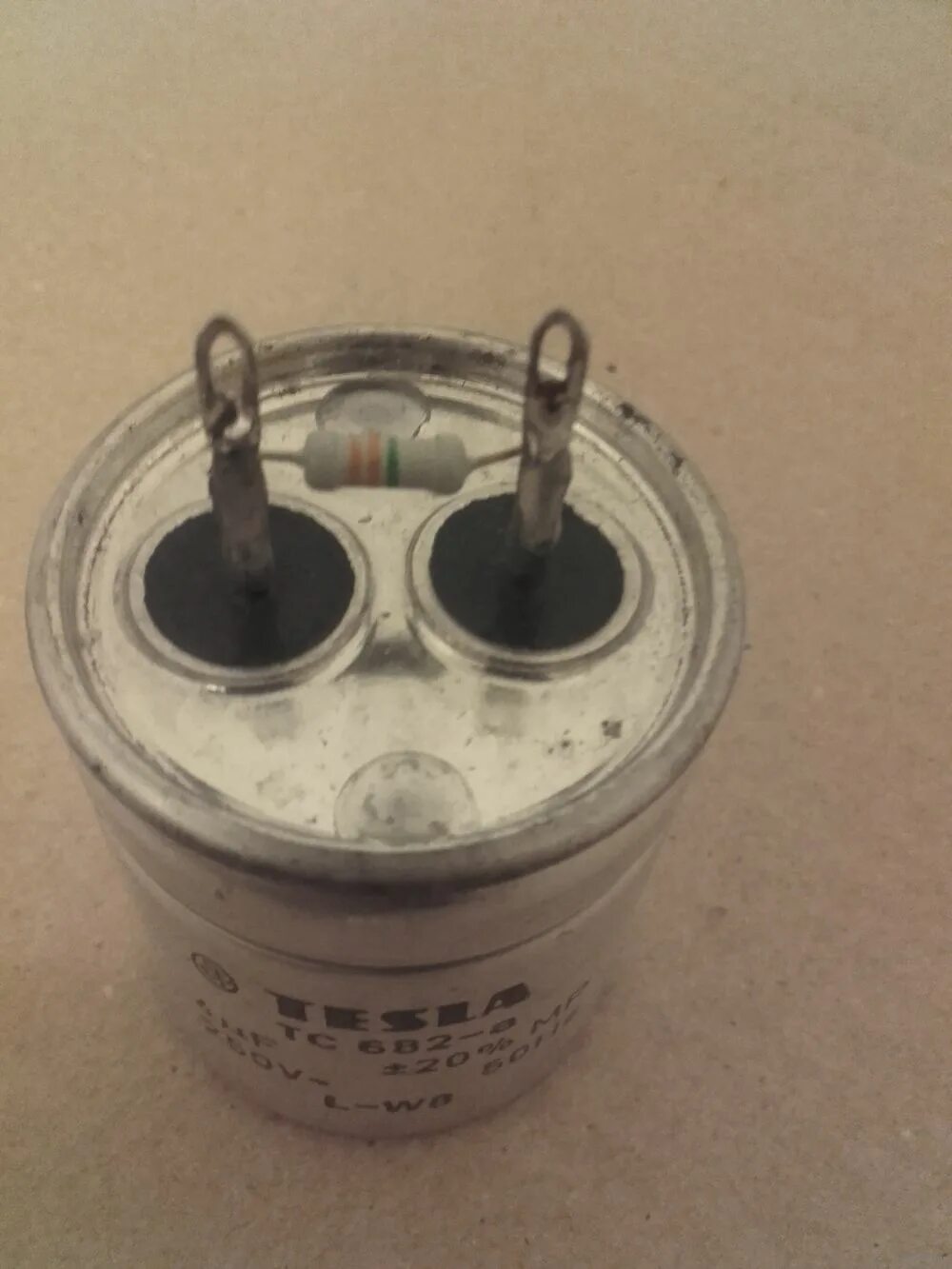 U t c конденсатор. 022 uf mkp-x2. U t c конденсатор. Конденсатор 1000 мкф 50в. Конденсатор 206k250v желтый.