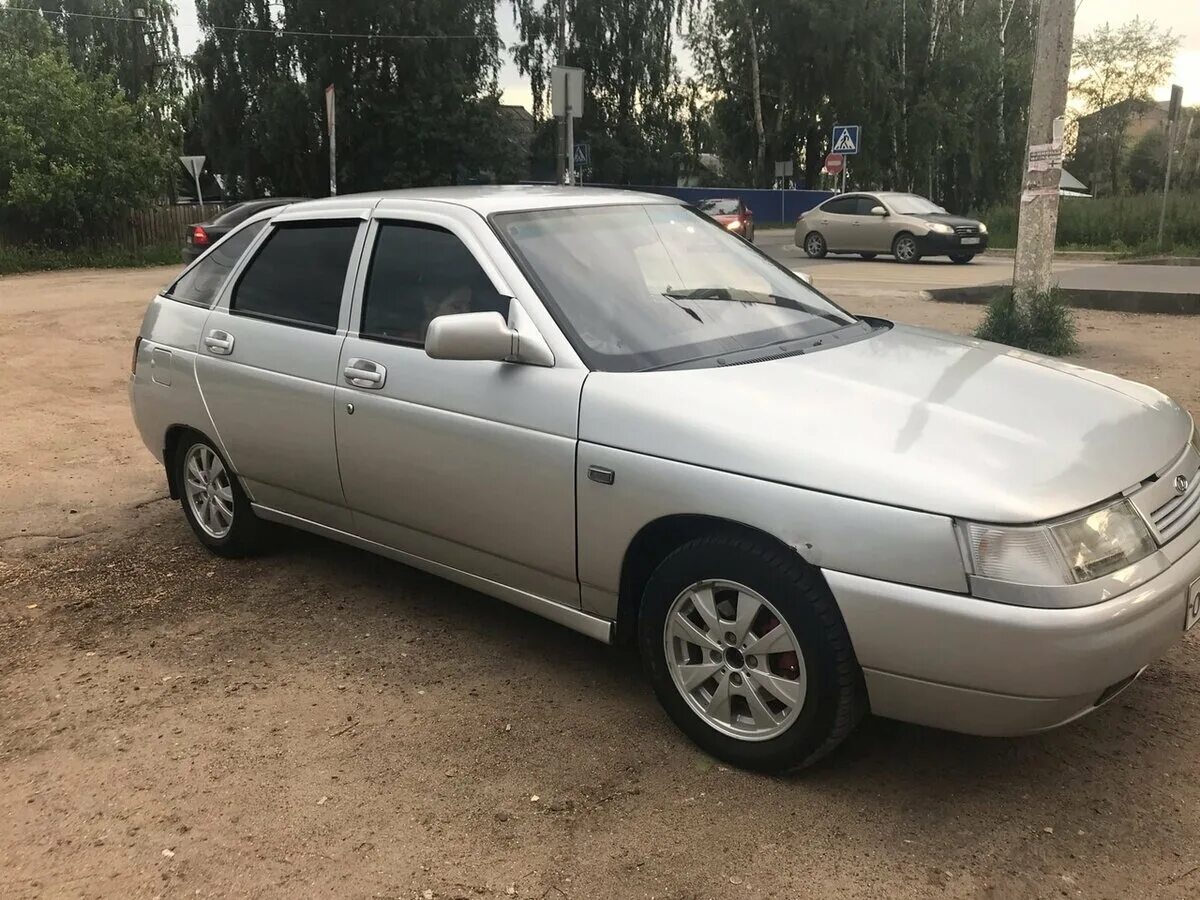 ваз 2112, 2004,цвет,,кузова,синие. белая лада ваз 2105. продажа в чите подержиных машин. лада самара 2115 2001 синий 1 поколение пробег 190000км нижний новгород. ваз-2114 хэтчбек 2008.