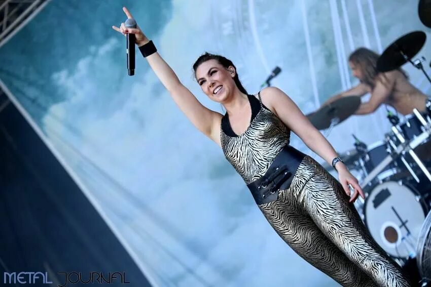 Amaranthe солистка. Элиз Рид. Amaranthe Elize Ryd. Элиз Рид шведская певица.