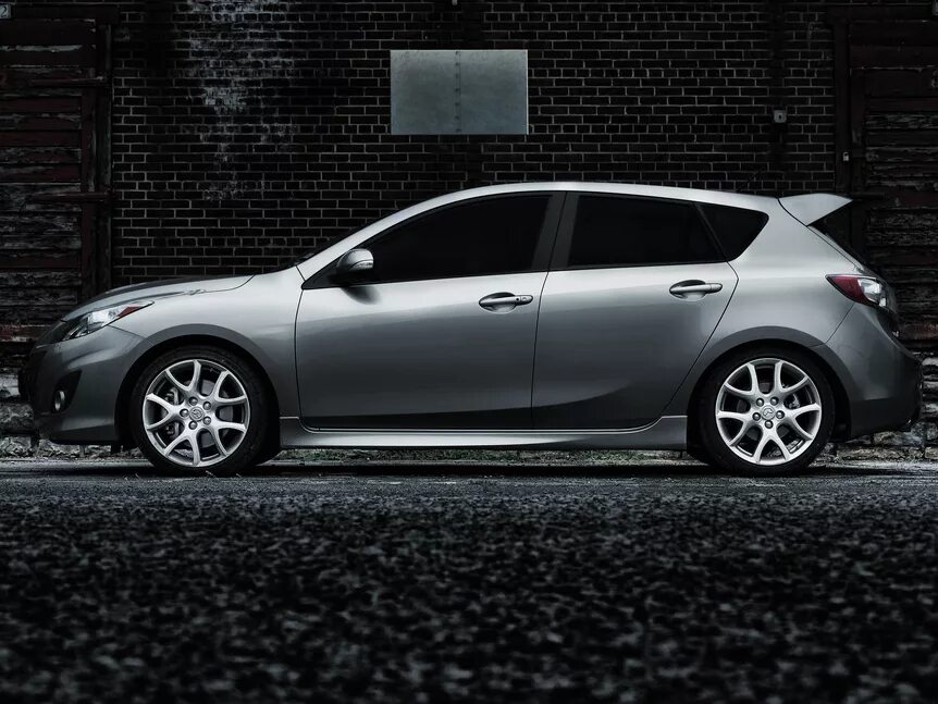 Mazda 3 колеса. Mazda 3 BL MPS. Mazda 3 BL Hatchback. Диски Mazda 3 BL MPS. Mazda 3 BL MPS стэнсм.