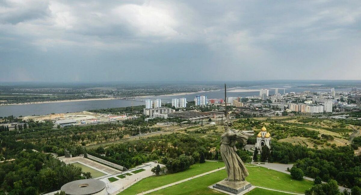 Toxis волгоград. Волгоград население 2018. волгоград общий вид. население города волгоград.