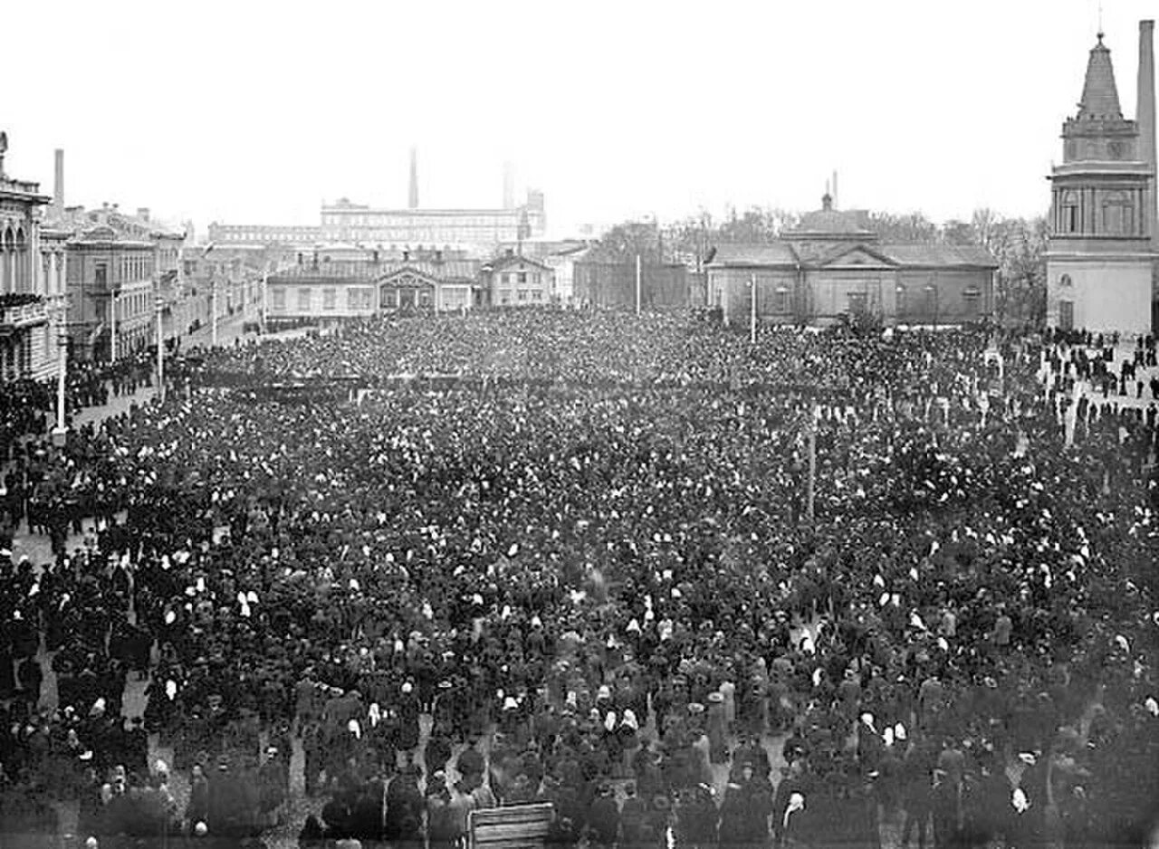 Революция в финляндии. Всеобщая стачка 1905. революция в финляндии 1905. всеобщая забастовка 1905. автономия финляндии 1905.