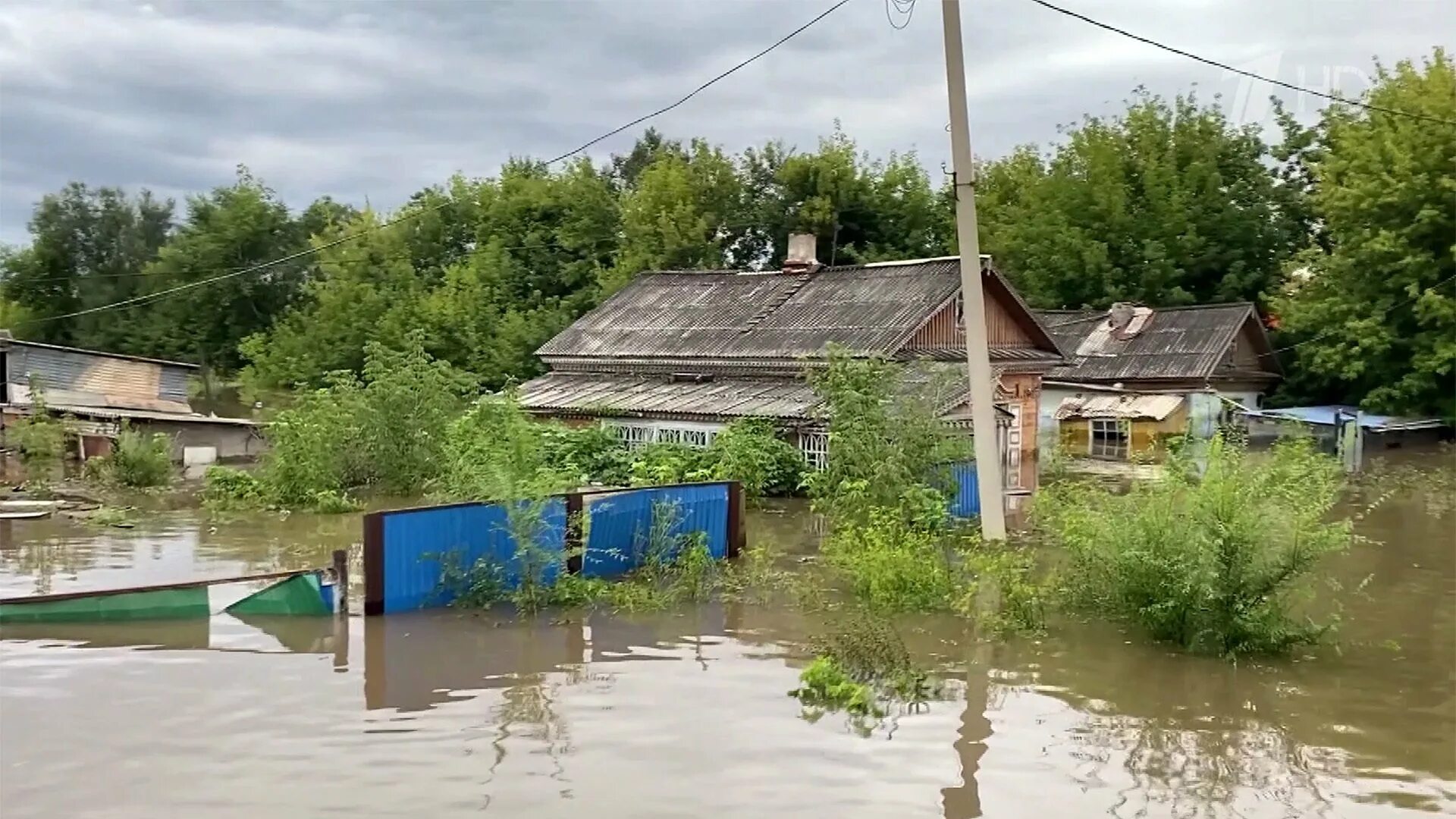 Бузулук паводок 2024 год. Как затопило проспект 24 в Зеленодольске.