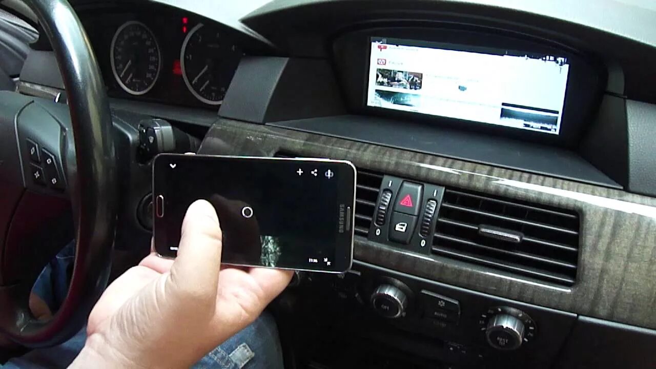 Магнитола бмв е60. 2 Din магнитола BMW e90. CARPLAY BMW e60. 2din магнитола для БМВ е60. Магнитола БМВ е60 андроид.