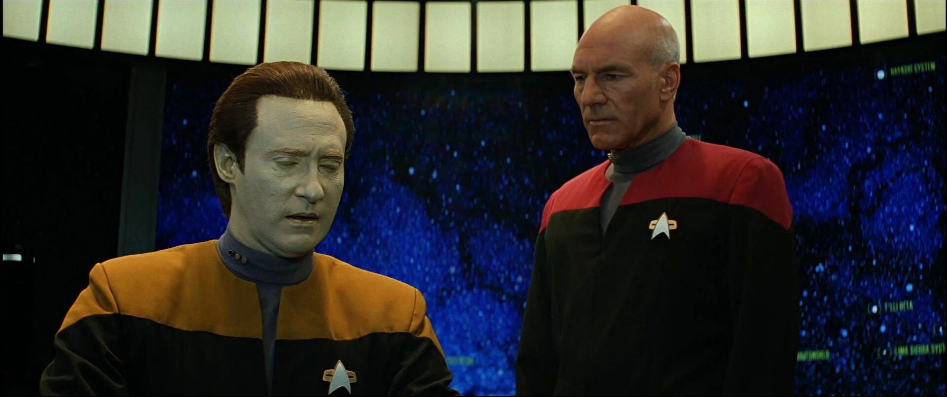 Новое поколение 7. Star Trek Generations 1994. Звёздный путь: поколения Кирк. Капитан Кирк Стартрек маска.