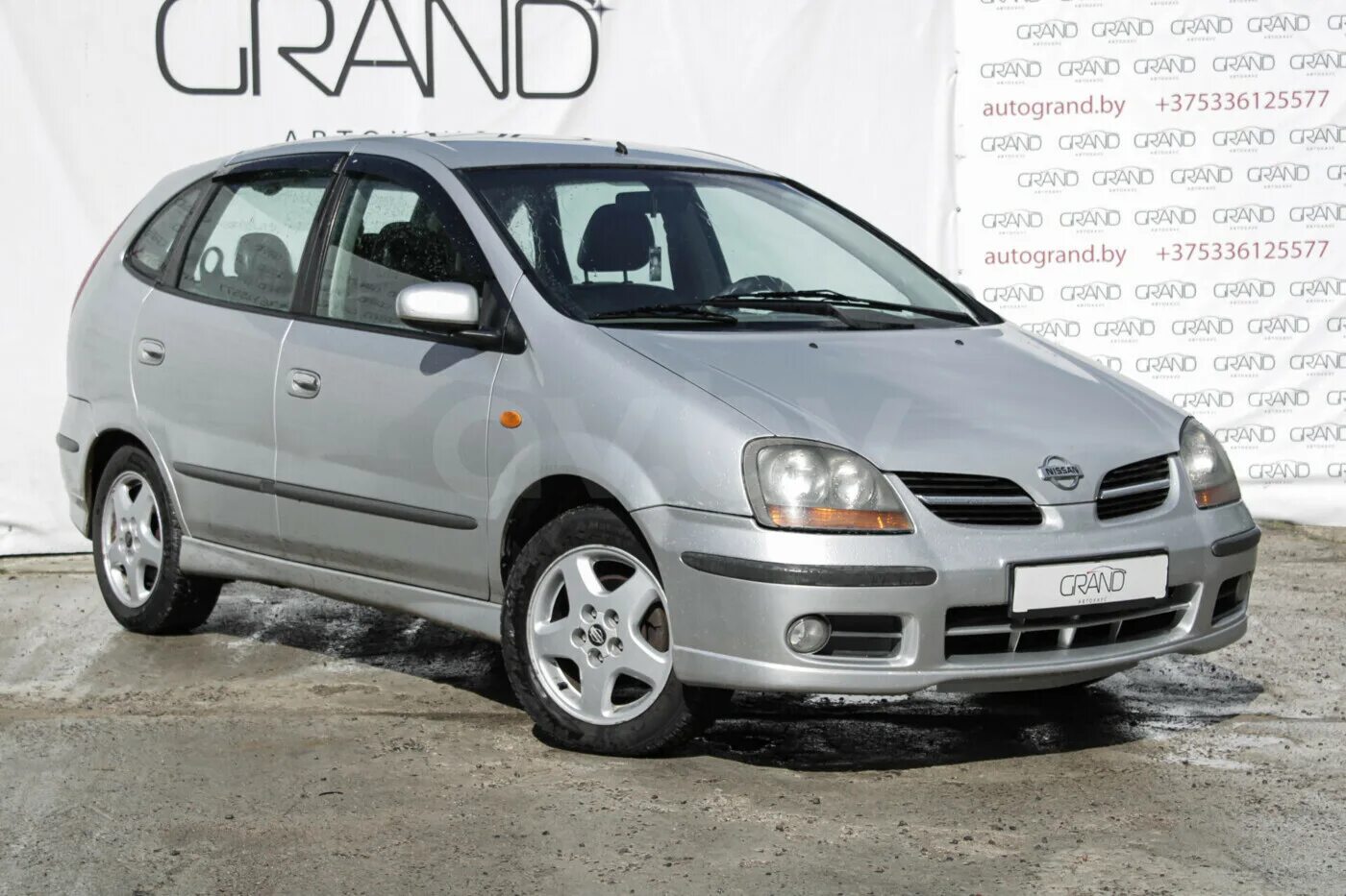 Ниссан альмера тино 2. Nissan almera tino 2000 2. 2. Nissan almera tino 2001. 2 дизель.