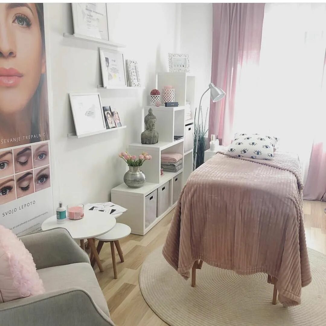 Lash room. Студия по наращиванию ресниц лофт. Lash room студия. Lash room. Идеи интерьера для лэшмейкера.