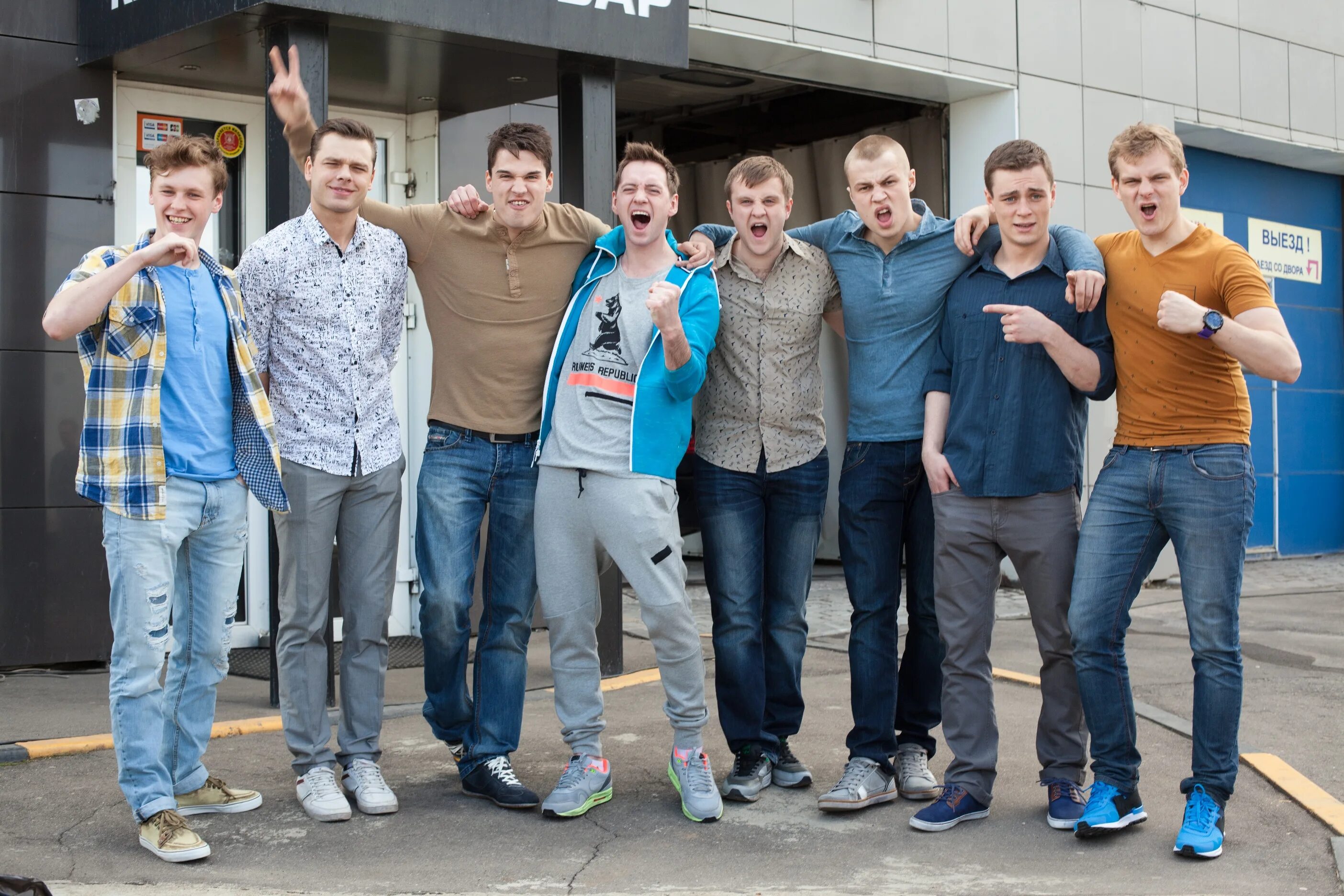 Проекта 3 дата выхода. Игра хсом 3. Эндер аса баттерфилд игра эндера. Xcom 2020. Порт сериал 2021.