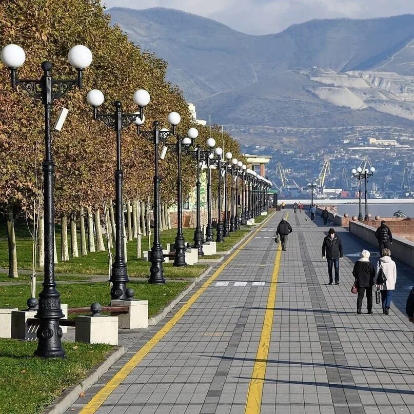 Набережная Новороссийска протяженность. Новороссийск / Novorossiysk. Современный Новороссийск. Новороссийск центр города.