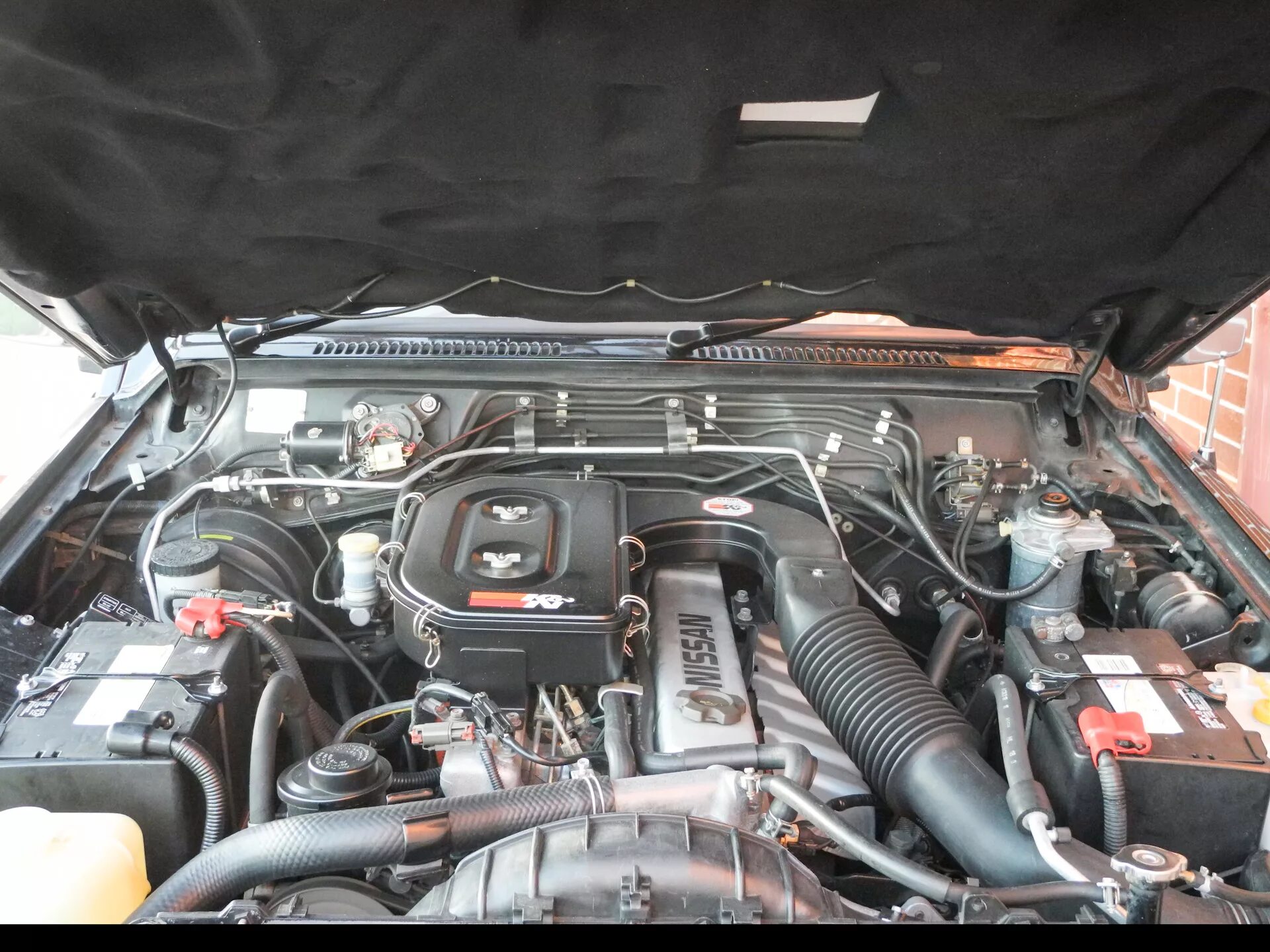 Ниссан патрол zd30. Ниссан патрол zd30. Nissan patrol ресивер v8. Patrol y60 td42 подкапотка. Nissan patrol y60 m57.
