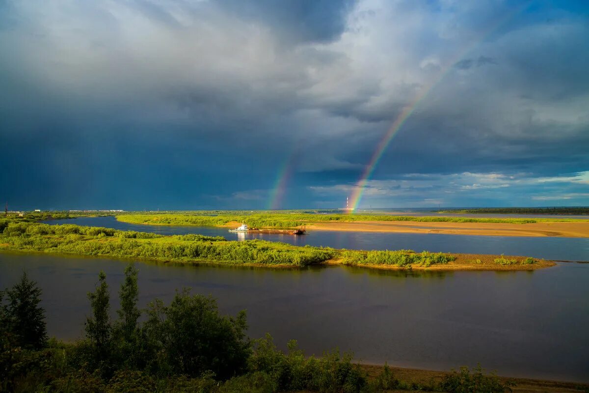 Река печора республика коми. Река Печора. Река Печора Коми. Республика Коми ревка печера. Природа Республики Коми Печора.