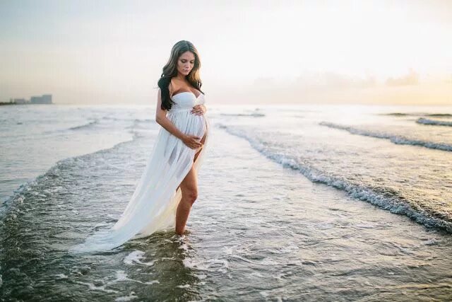 Maternity Photos MLPhotography Insta: @Lacey_Miklosovic Beach maternity photos, 