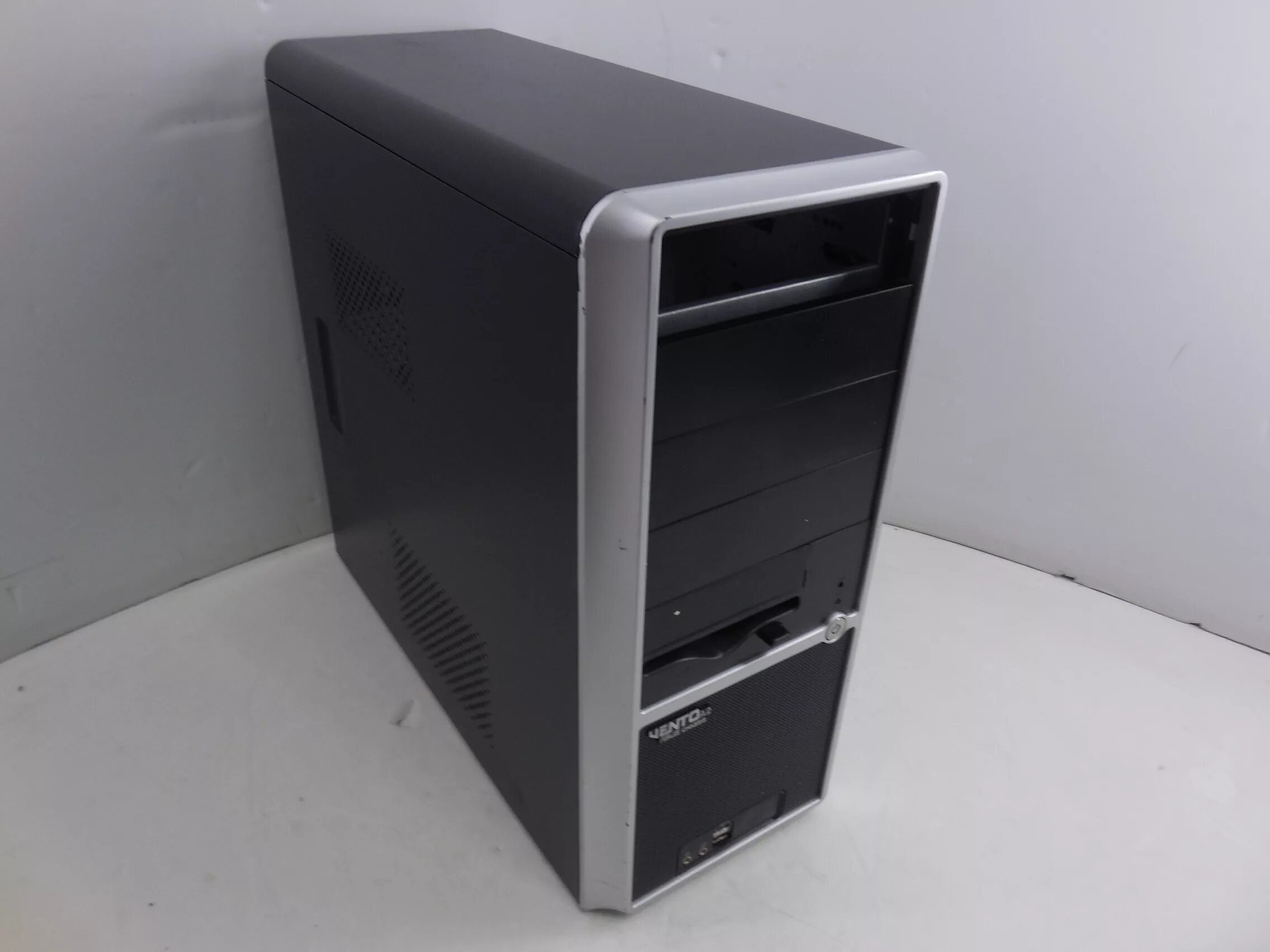 Купить корпус бу. Корпус ASUS Vento a2 Chassis. Корпус ASUS Vento Chassis. Системный блок ASUS Vento a2. Vento ASUS Chassis системный блок.