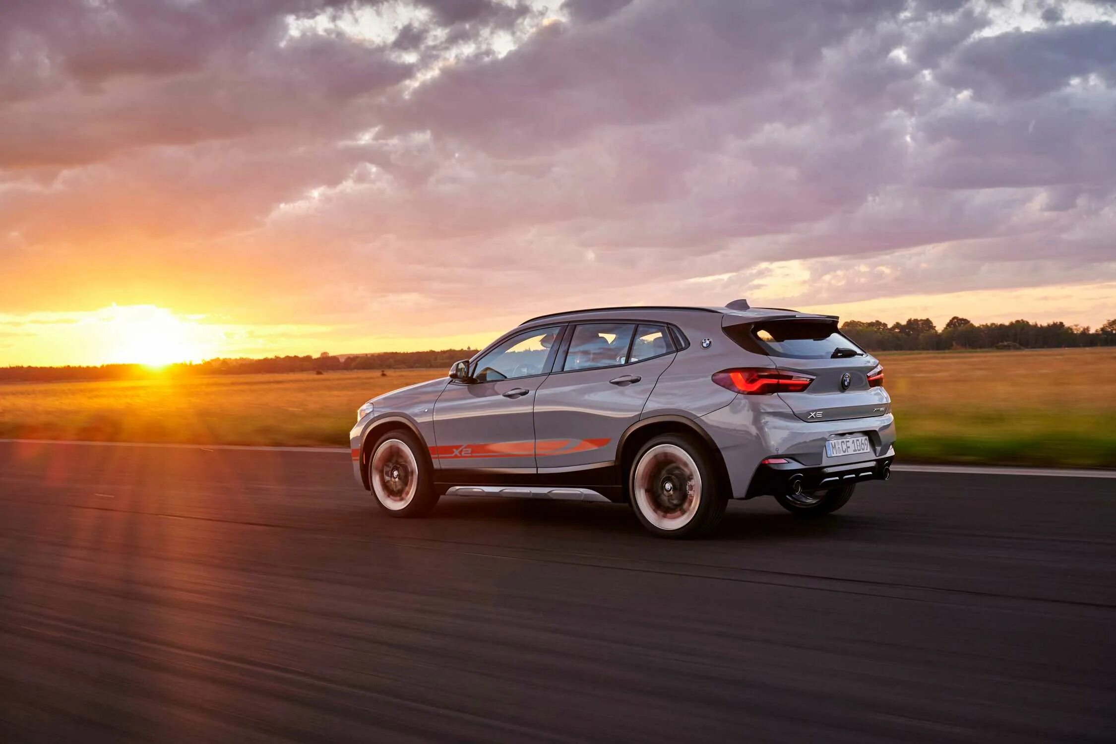 Бмв х2 2025. Бмв x2 2025. bmw x2 xdrive20i. bmw x2 m35i. bmw x2 2025.