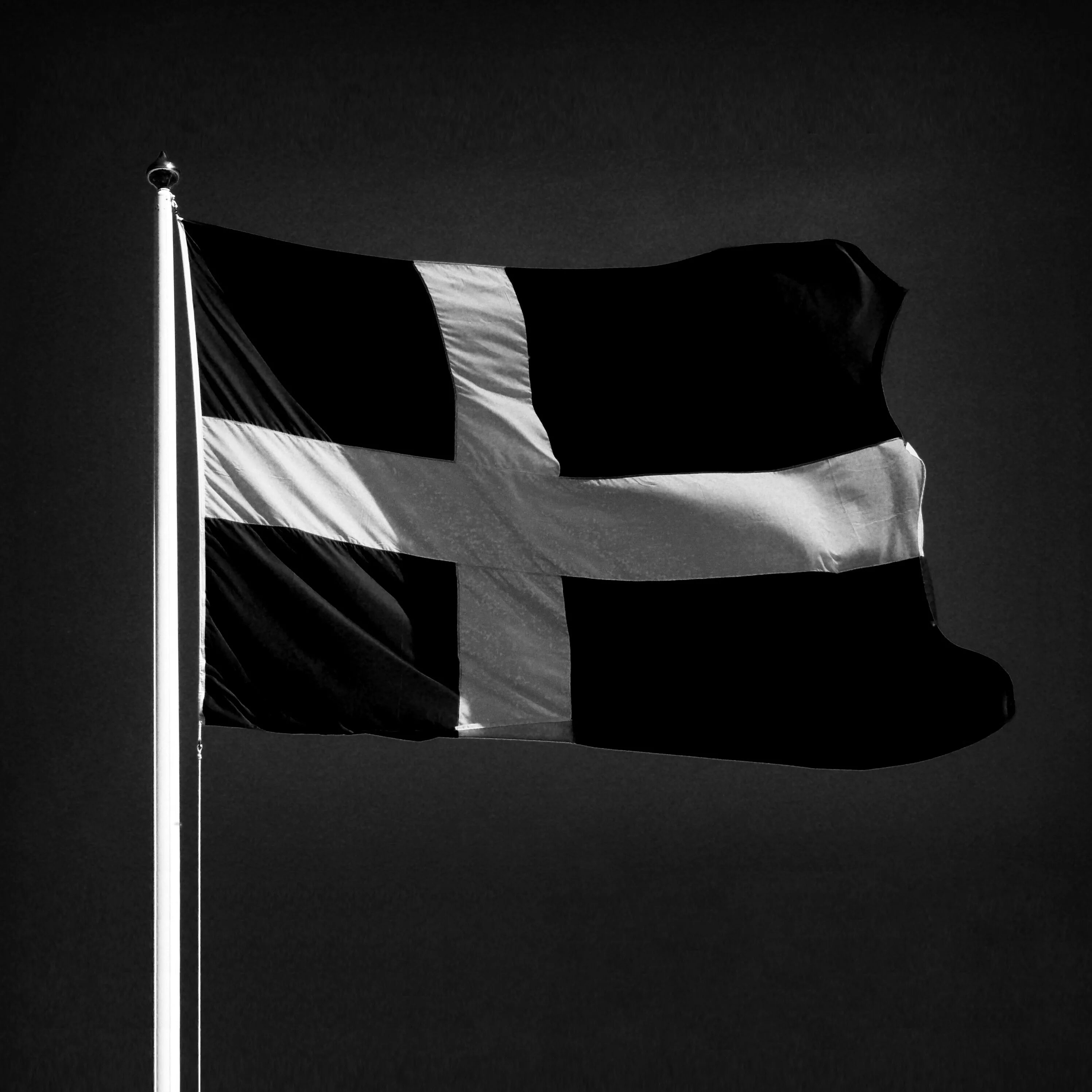 Черно белый флаг. Флаг темно. Черное знамя. Флаг темно. Фланка черная.
