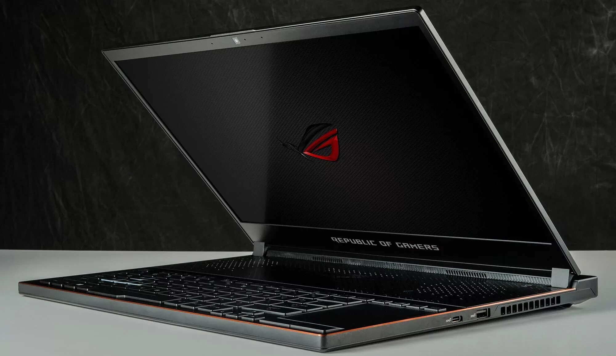 Asus zephyrus 4090. Игровой ноутбук ASUS Zephyrus. ASUS ROG Zephyrus 2018. ASUS ROG Zephyrus gx531. ASUS ROG Zephyrus s.