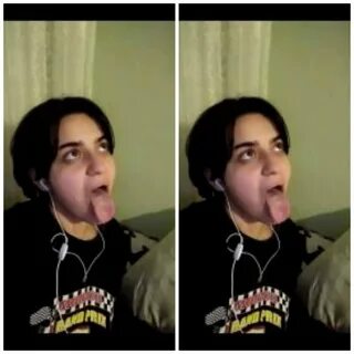 Snapchat üzerinden düşürülmüş biraz sıkıntılı hatunmuş videolar gelince onl...