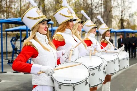 Барабанщица