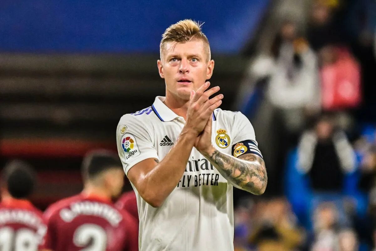 Где тони кросс. Тони кросс реал мадрид. Где тони кросс. Toni kroos 2023 2024. Тони кроос.