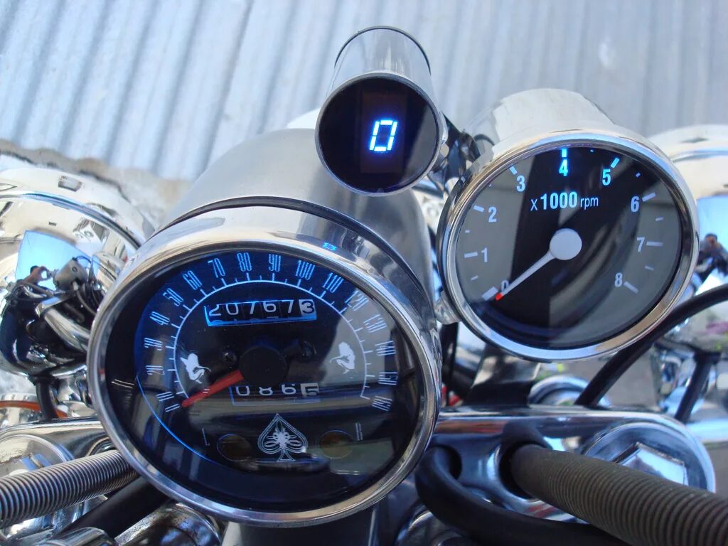 Переключение скоростей на мотоцикле. Honda CB 400 индикатор передачи. Индикатор передач на мотоцикл Honda CB 400. Индикатор передач cb400sf 1992. Датчик передачи на мотоцикл Honda.
