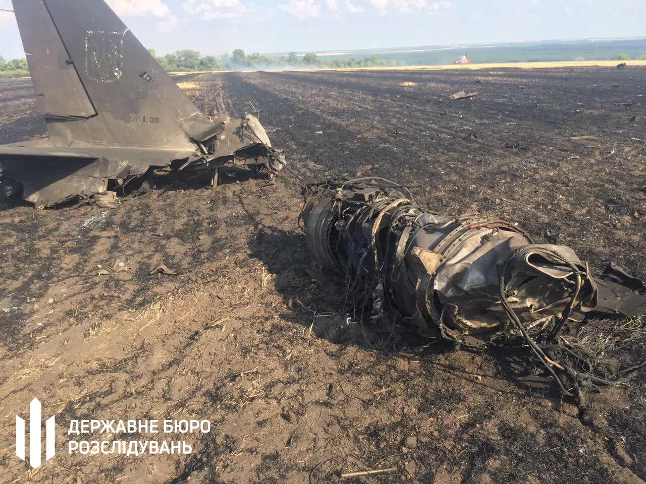 Самолеты потерпевшие аварию. L-39с ВСУ. Катастрофа л-39. Л39 подбитый.