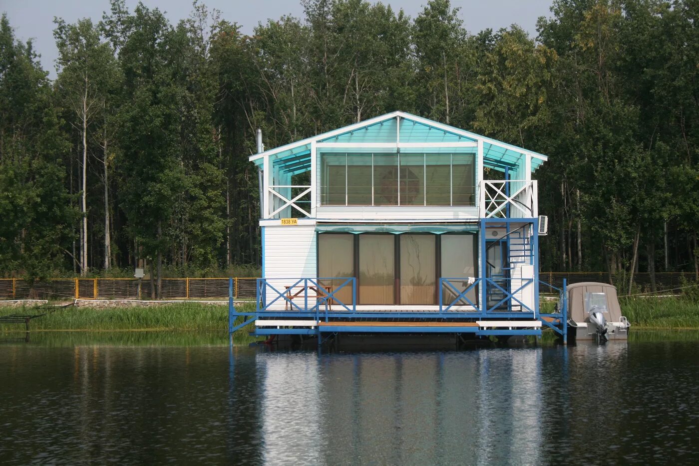 домик на воде сделать. домик на воде сделать. понтонный катер хаусбот. плавающий дом. плавучий домик.