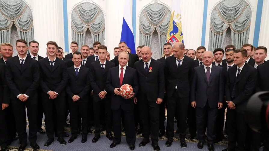 Команда владимира владимировича