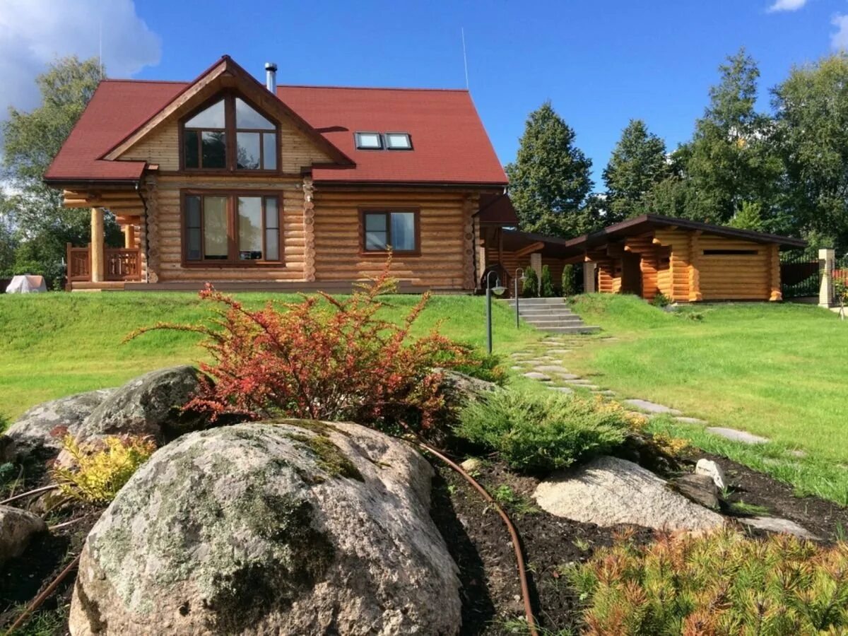 Дом деревни дача. Дом в деревне. Маленький деревенский дом. Деревенский дом. Дом деревни дача.