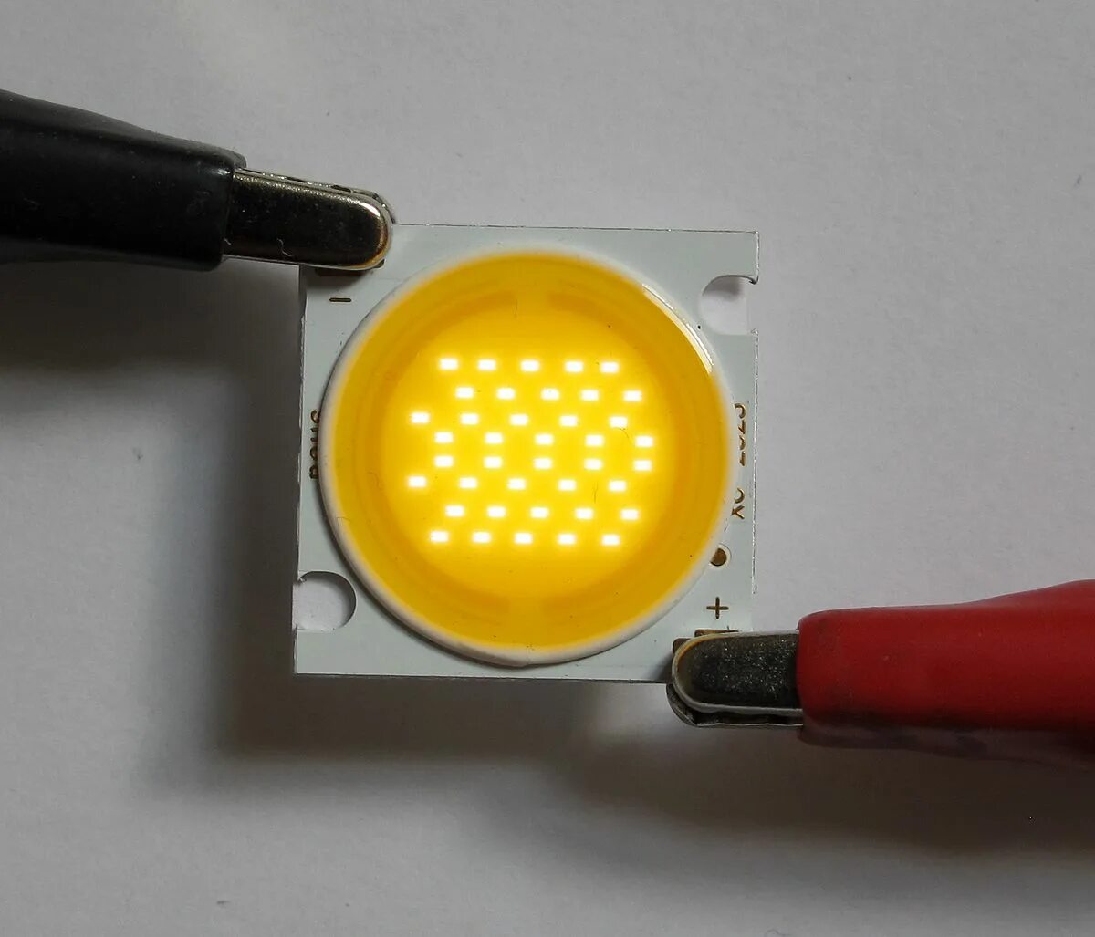 Cob диод. Cob-светодиоды a1752h. светодиодный чип cob smd. светодиодная cob матрица. светодиод 1x3wcob led 230ma.