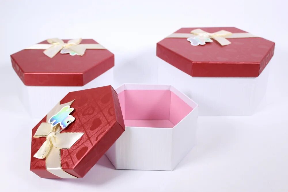 Красивые коробочки для подарков. Маленькие коробочки для подарков. Необычные подарочные коробки. Коробочка из картона для подарка. Как сделать коробку для подарка из бумаги