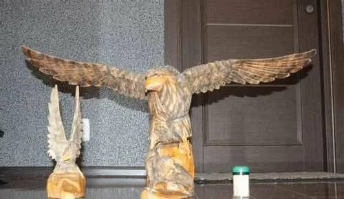 Деревянный Орел СССР. Орел из дерева. Орел из дерева СССР. Деревянный Орел СССР статуэтка.