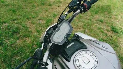 Regulmoto element 300