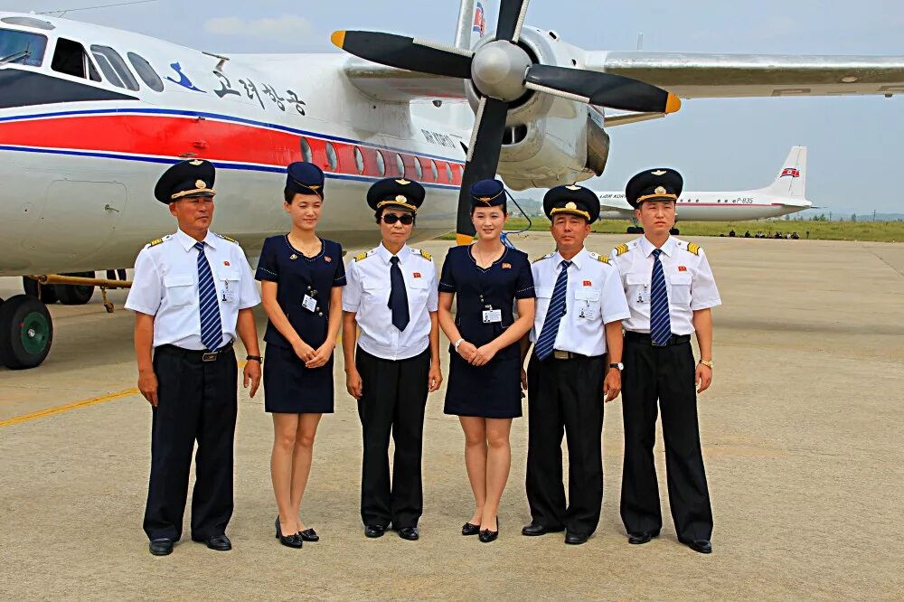 Самолеты Air Koryo. Авиалинии Северной Кореи. Форма пилота гражданской авиации. Самолеты Северной Кореи.