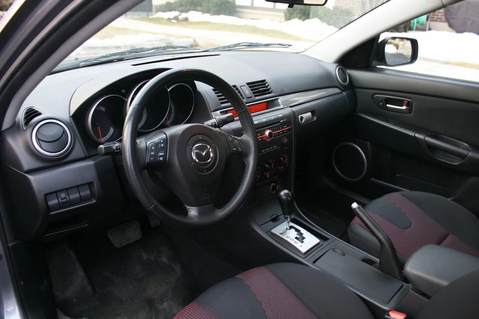 Мазда 3 БК седан салон. Mazda 3 2006 Interior. Мазда 3 2006 салон. Мазда 3 седан 2007 салон. Салон мазда 3 бк