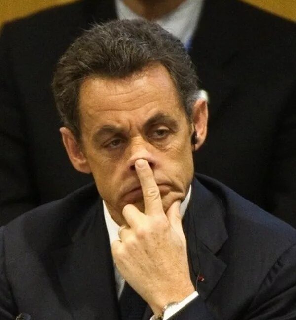 Глупые политики. Николя Саркози жесты. Смешные жесты политиков. Смешные политики. Жесты знаменитостей.