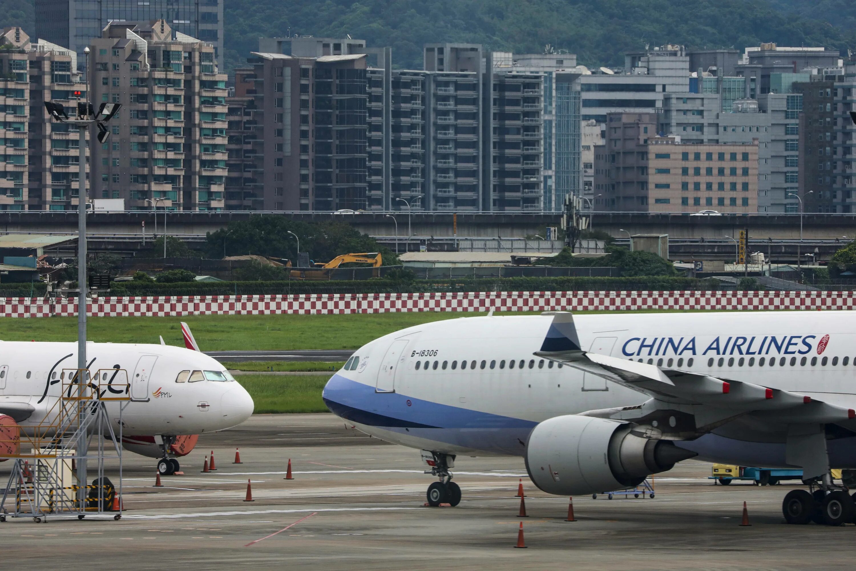 Авиакомпания чайна саузерн. Авиалинии china southern. China southern airlines самолеты. China southern airlines cz 0683. Южнокитайские авиалинии сайт.