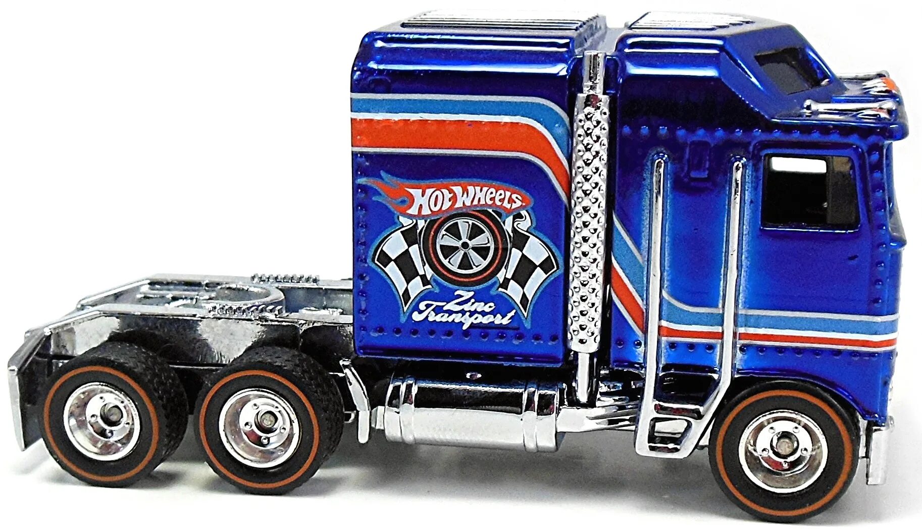 Хот вилс тягачи. Hot wheels грузовик автотрек. Hot wheels автовоз трек. Хот вилс стреляющий автовоз. Хот вилс грузовик.