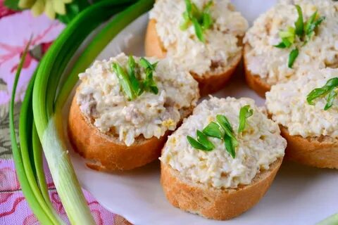 Зеленый лук плавленный сыр